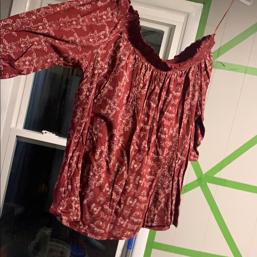 Off The Shoulder Patterned Blouse!